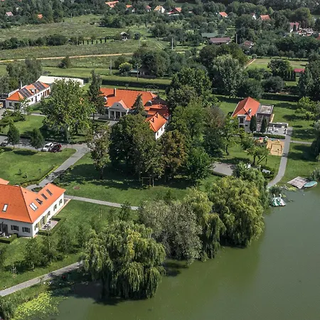 Hercegasszony Birtok 4*