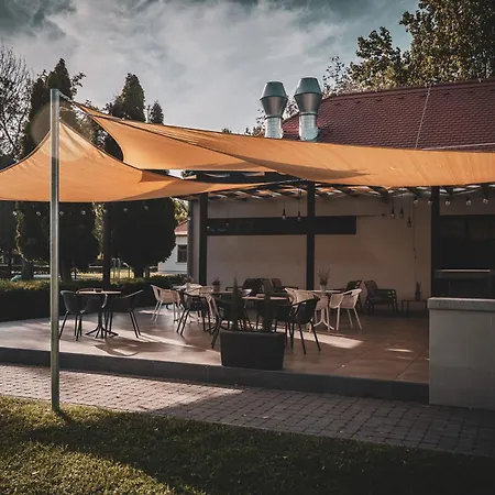Hercegasszony Birtok Bed & Breakfast 4*