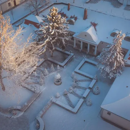 Hercegasszony Birtok Bed and breakfast 4*