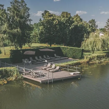 Hercegasszony Birtok Bed & Breakfast
