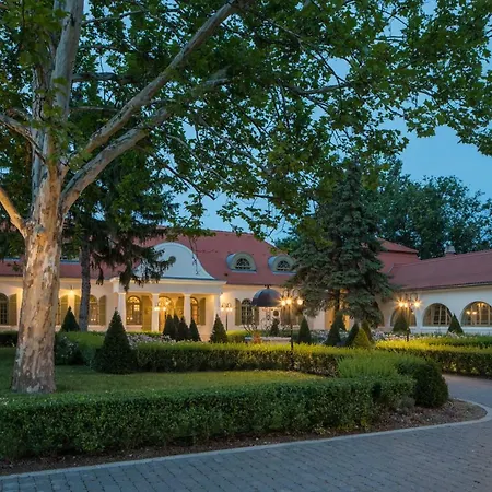 Hercegasszony Birtok Bed and breakfast 4*