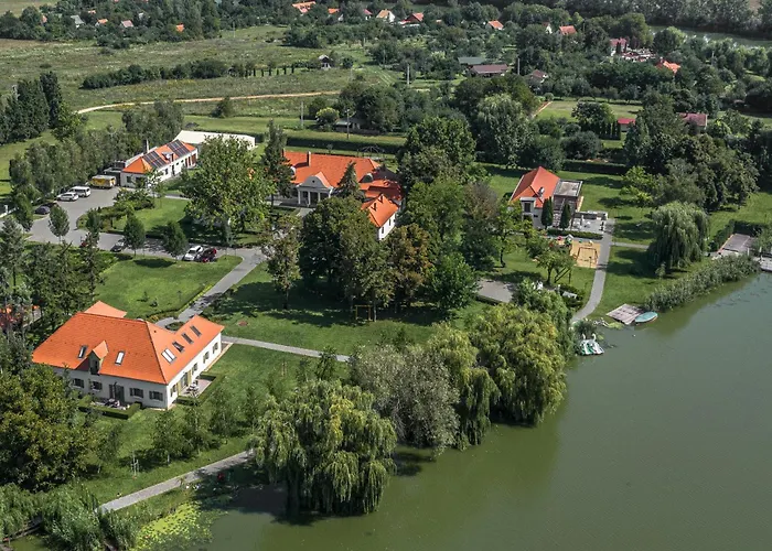 Hercegasszony Birtok 4*